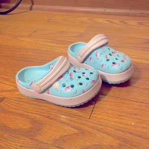 Toddler girls flamingo Crocs